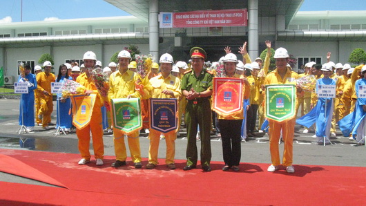 PVID đạt giải Nhất nội dung thi Lý thuyết tại Hội thao AT - PCCC PVGAS năm 2011