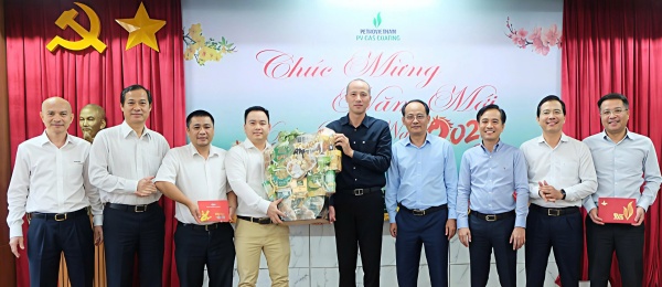 Lãnh đạo PV GAS thăm, chúc Tết các đơn vị nhân dịp Tết Bính Ngọ 2026